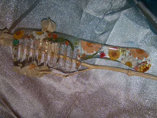 Peigne en résine époxy